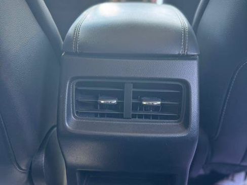 Used 2023 Ford Edge Titanium AWD/4WD image 14