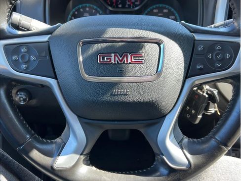 Used 2018 GMC Canyon SLE w/ SLE Convenience Package image 11