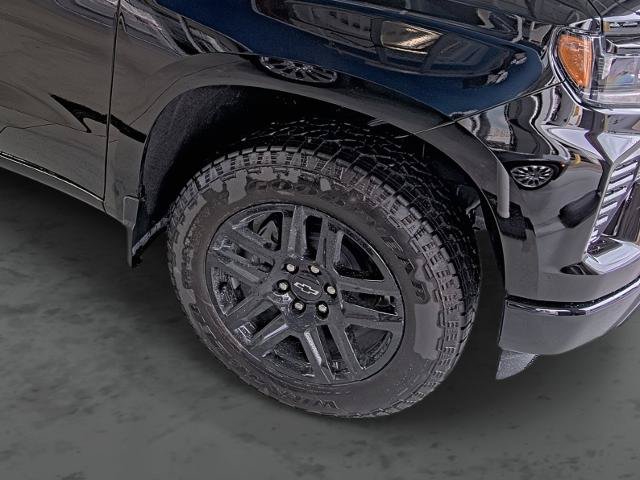 New 2026 Chevrolet Silverado 1500 RST w/ Dark Appearance Package AWD/4WD image 16