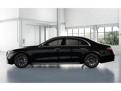 New 2026 Mercedes-Benz S 500 4MATIC image 34