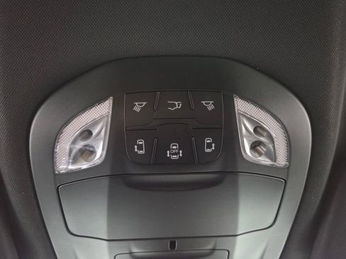 New 2026 Chrysler Pacifica Select FWD image 26