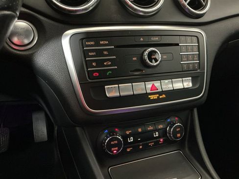 Used 2019 Mercedes-Benz CLA 250 image 14