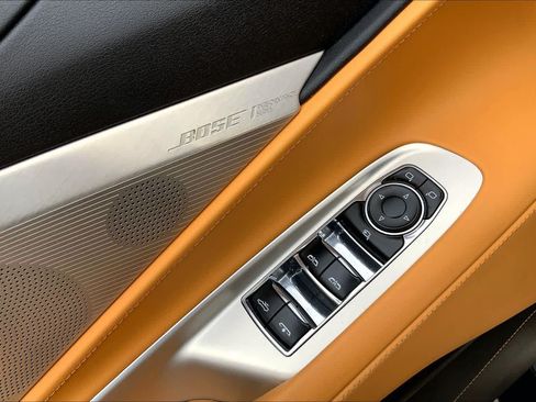 Used 2021 Chevrolet Corvette Stingray Preferred Conv w/ Battery Protection Package RWD image 31