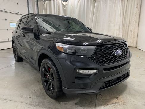 Used 2020 Ford Explorer ST w/ ST Street Pack AWD/4WD image 13
