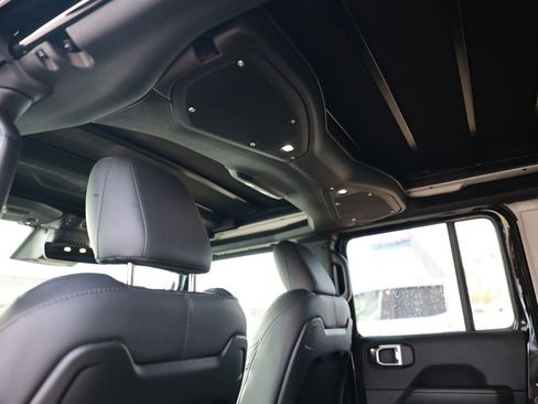 New 2026 Jeep Wrangler Sahara image 32