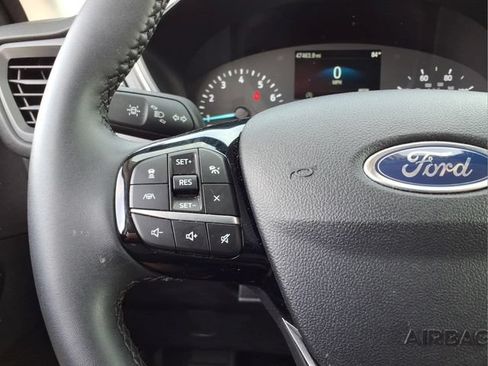 Used 2022 Ford Escape SE w/ SE Sport Appearance Package FWD image 23