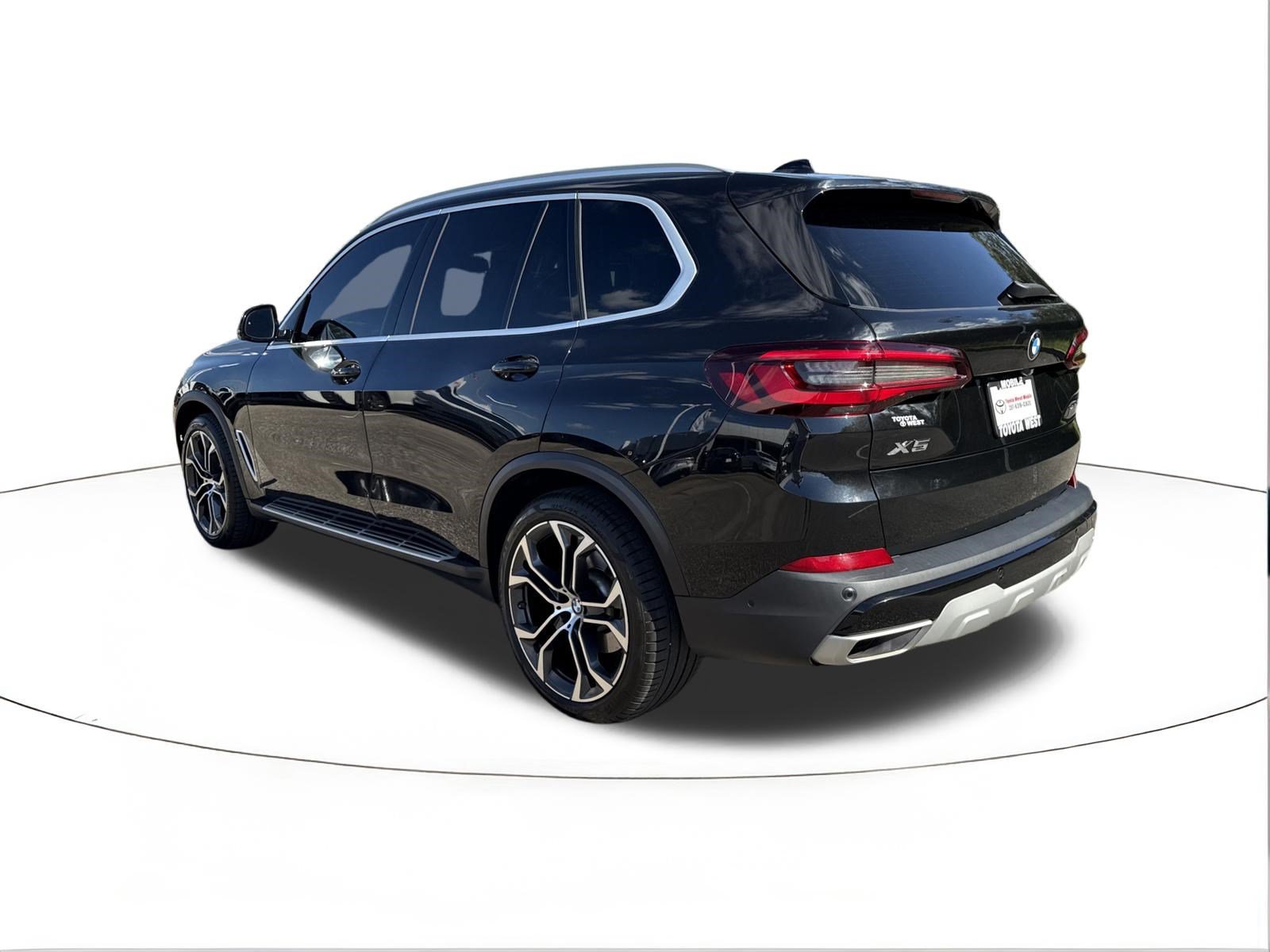 Used 2022 BMW X5 sDrive40i w/ Premium Package RWD image 5