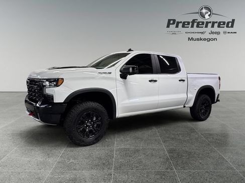 Used 2023 Chevrolet Silverado 1500 ZR2 w/ LPO, Dark Essentials Package AWD/4WD image 10