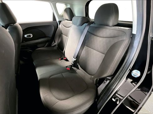 Used 2019 Kia Soul image 26