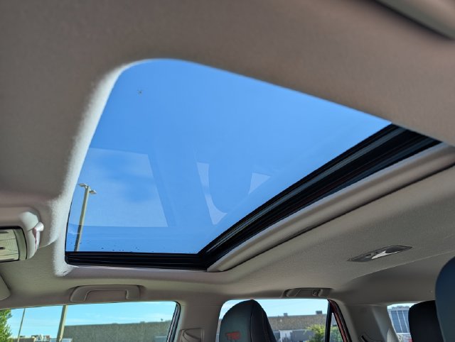 Used 2021 Toyota 4Runner TRD Off-Road Premium w/ Moonroof Package AWD/4WD image 23