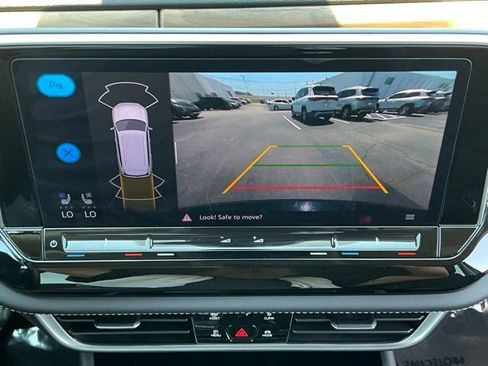 Certified 2026 Volkswagen Atlas SE AWD/4WD image 26