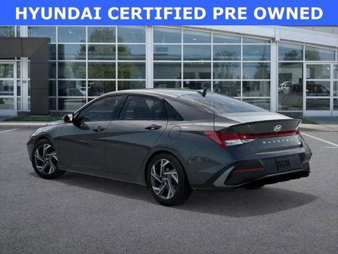 Certified 2025 Hyundai Elantra SEL image 5