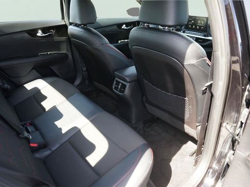 Used 2021 Kia Forte GT FWD image 14