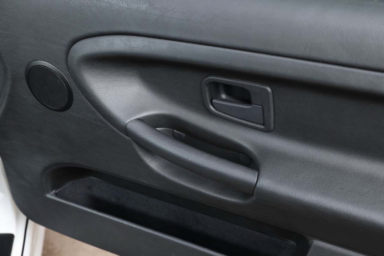 Used 1995 BMW M3 Coupe RWD image 95