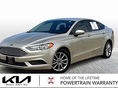 Used 2017 Ford Fusion SE w/ Fusion SE Technology Package