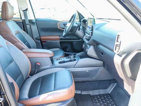 Certified 2023 Ford Bronco Sport Outer Banks AWD/4WD image 16