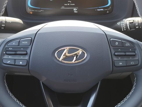 New 2026 Hyundai Venue SEL FWD image 20