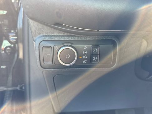 Used 2025 Ford Explorer ST-Line w/ Premium Package AWD/4WD image 29