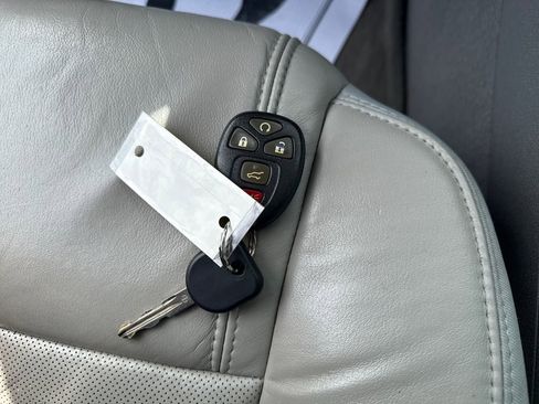 Used 2016 Chevrolet Traverse LTZ image 36