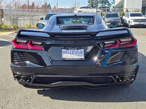 Used 2023 Chevrolet Corvette Stingray Premium Conv w/ Z51 Performance Package image 5