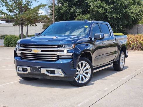 Used 2021 Chevrolet Silverado 1500 High Country w/ Technology Package AWD/4WD image 1