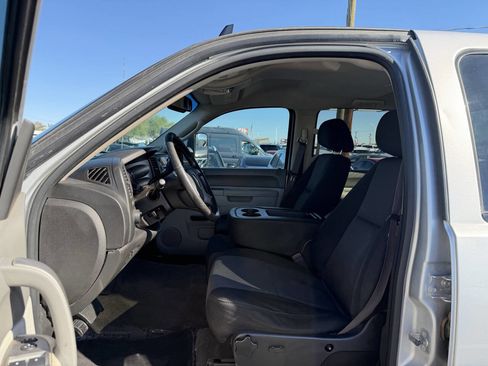 Used 2014 GMC Sierra 3500 SLE w/ HD SLE Premium Package image 16