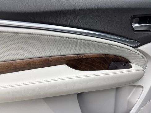 Used 2019 Acura MDX FWD w/ Technology Package image 38