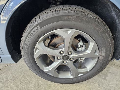 Used 2024 Ford Escape ST-Line w/ Tech Pack #1 AWD/4WD image 9