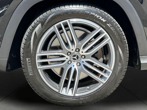 Used 2026 Mercedes-Benz GLS 450 4MATIC image 27