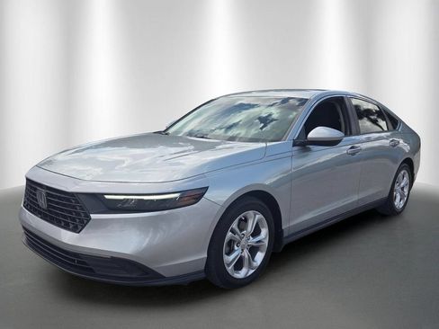 Certified 2024 Honda Accord LX image 7