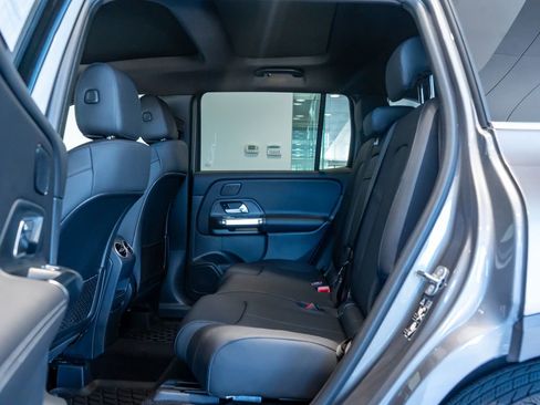 Used 2026 Mercedes-Benz GLB 250 4MATIC image 22