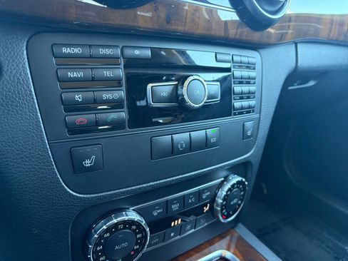 Used 2013 Mercedes-Benz GLK 350 2WD image 17