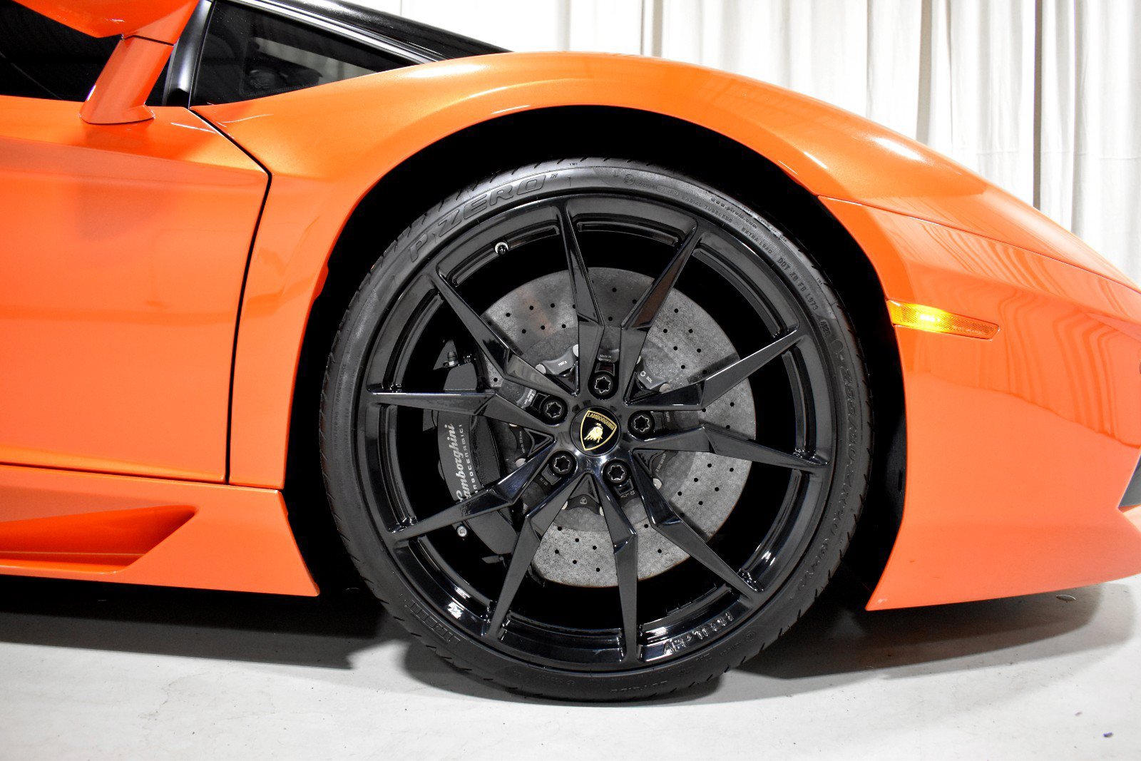 Used 2015 Lamborghini Aventador LP 700-4 AWD/4WD image 28