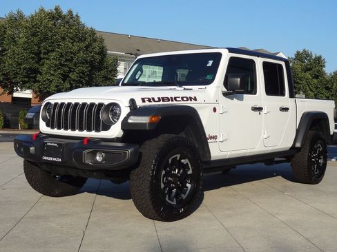 Used 2026 Jeep Gladiator Rubicon AWD/4WD image 8