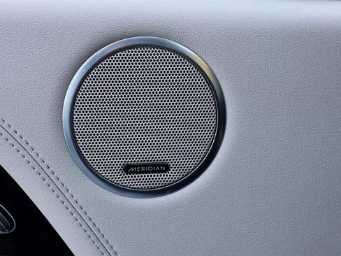 Used 2019 Land Rover Range Rover HSE image 31