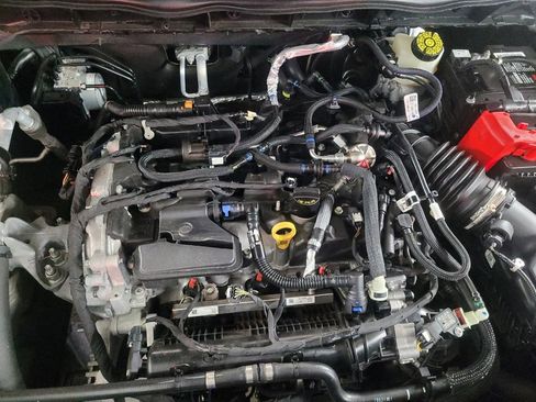 Used 2021 Ford Escape SE image 30