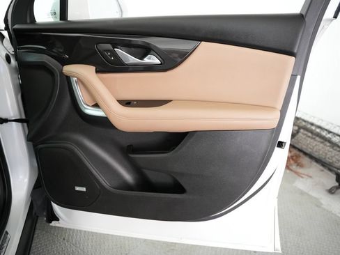 Used 2020 Chevrolet Blazer Premier w/ Driver Confidence II Package FWD image 55
