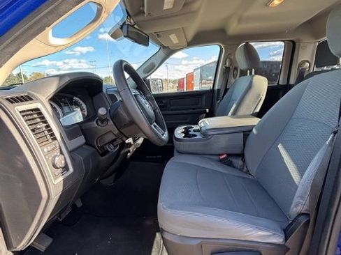 Used 2015 RAM 1500 Express image 10