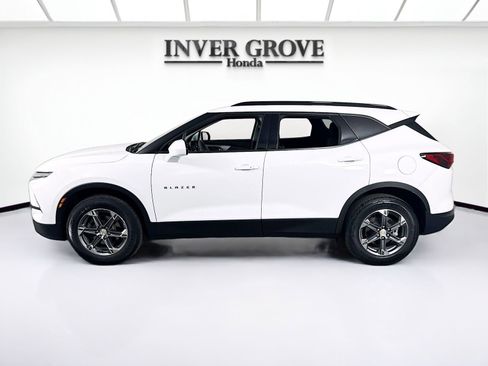 Used 2024 Chevrolet Blazer LT w/ Convenience Package AWD/4WD image 8