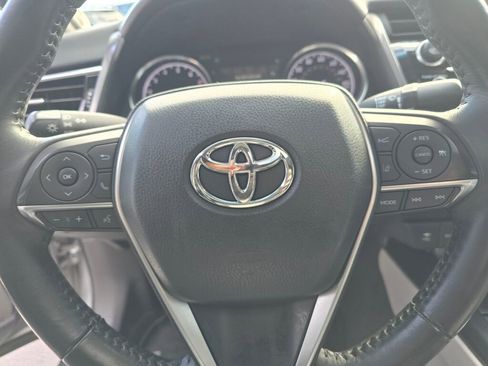 Used 2018 Toyota Camry XLE w/ Audio Package image 22