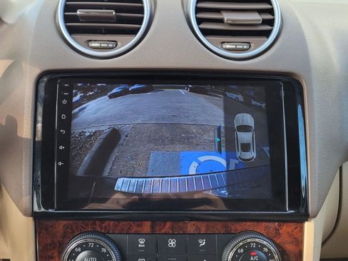 Used 2010 Mercedes-Benz ML 350 2WD image 28