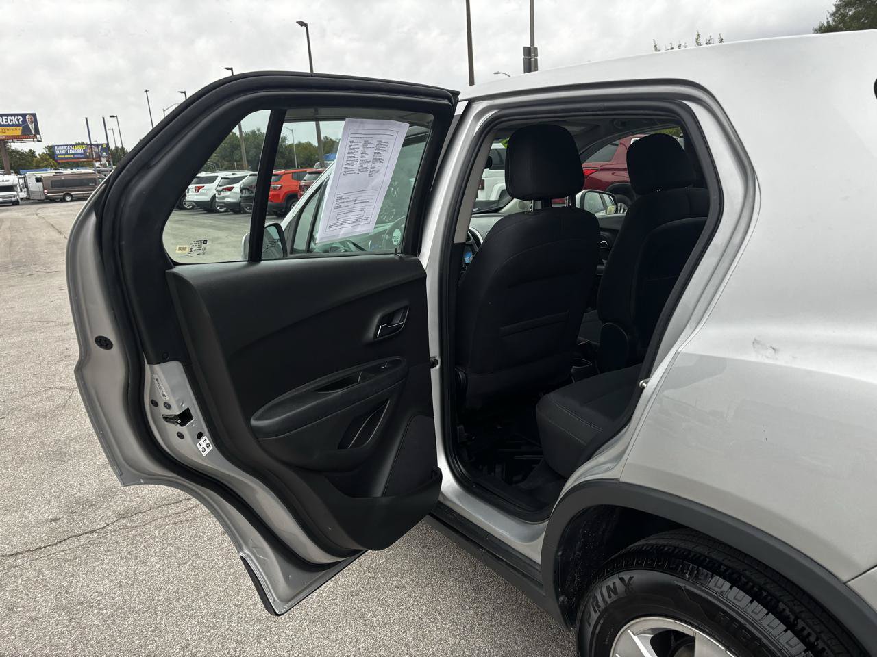 Used 2016 Chevrolet Trax LS AWD/4WD image 13