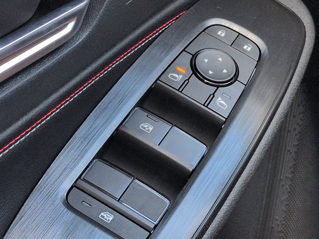 Certified 2027 Nissan Sentra SR w/ Floor Mat Package FWD image 21