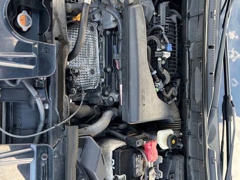 Used 2014 Nissan Rogue SV AWD/4WD image 20