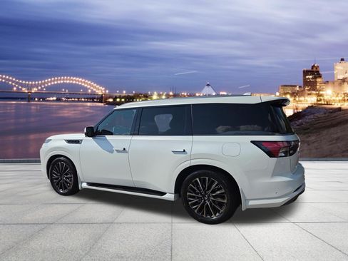 Used 2026 INFINITI QX80 Autograph w/ Premium Cargo Package AWD/4WD image 3