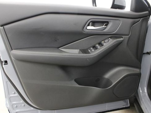New 2026 Nissan Rogue SV image 15