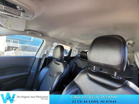 Used 2018 Jeep Compass Latitude image 11