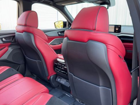 Used 2022 Acura MDX A-Spec image 45