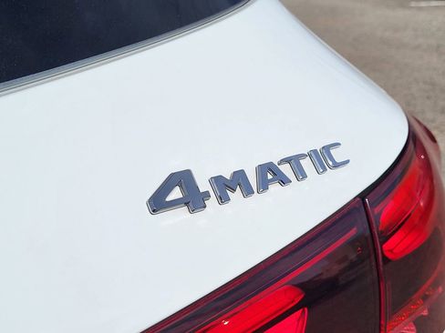 Used 2025 Mercedes-Benz GLA 250 4MATIC image 13