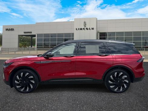 New 2026 Lincoln Nautilus Reserve w/ Jet Appearance Package AWD/4WD image 10